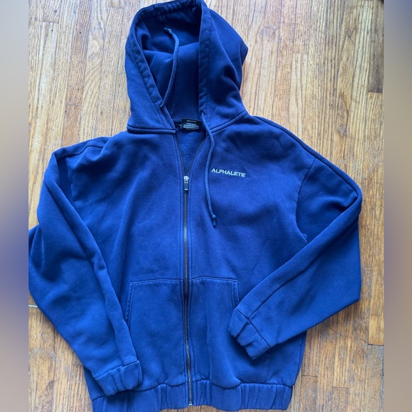 ALPHALETE - Picture 11 of 11